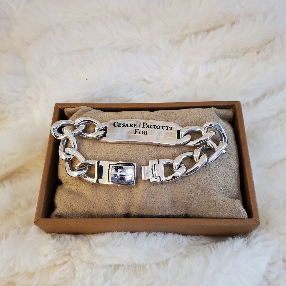 NWOT Rock the Wrist with this Cesare Paciotti ID Bracelet for Men!